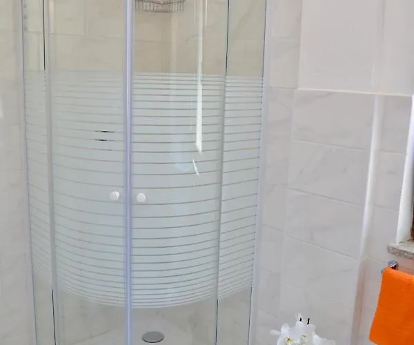 Apartment Acquedotto 5d